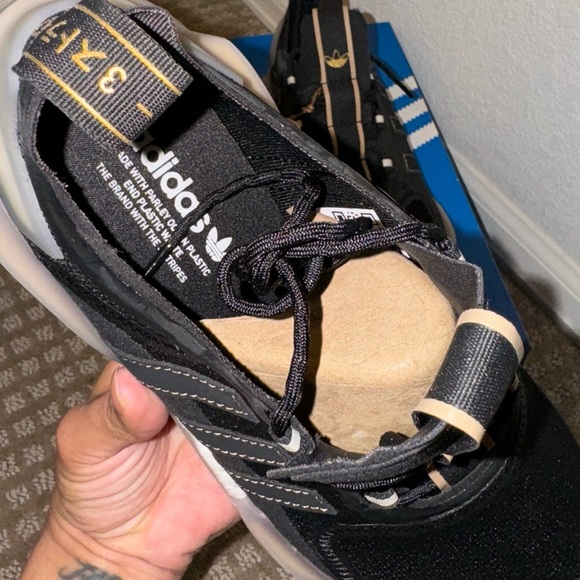 Adidas Black Sneakers NMD_V3 Womens Shoes NEW size 8 - Picture 8 of 13